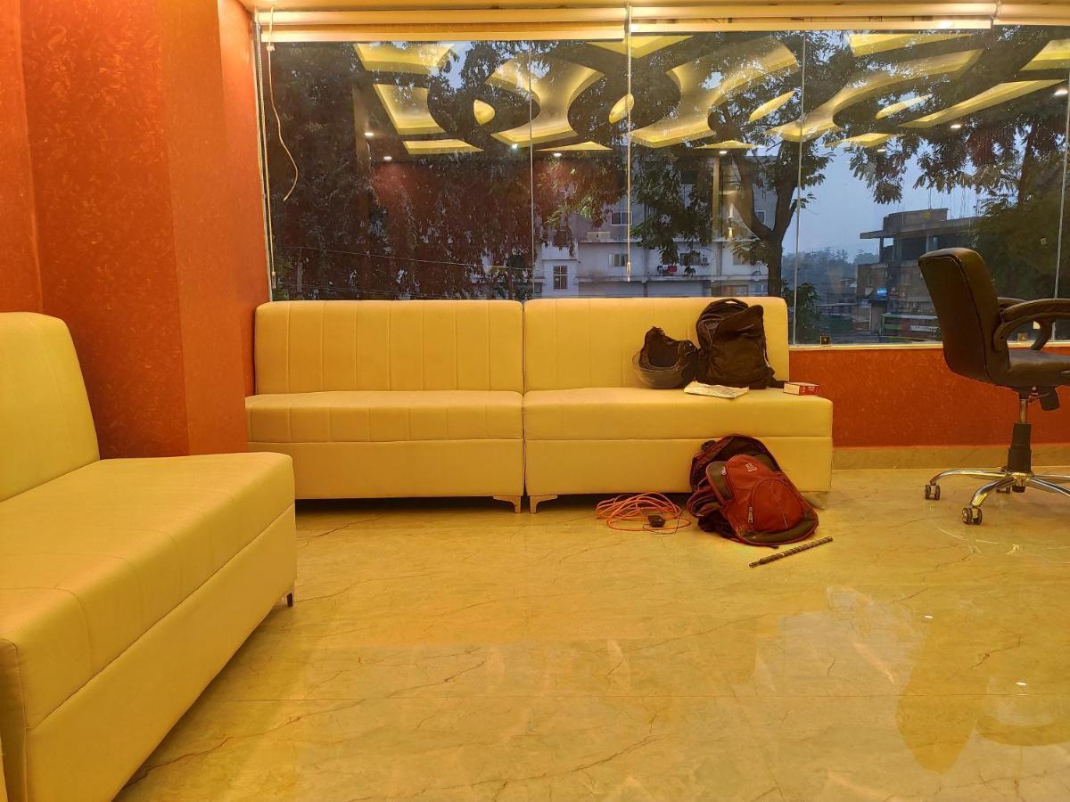 Royal View Residency Hotel Bodhgaya Bagian luar foto