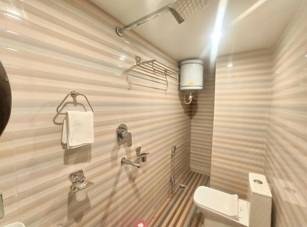 Royal View Residency Hotel Bodhgaya Bagian luar foto