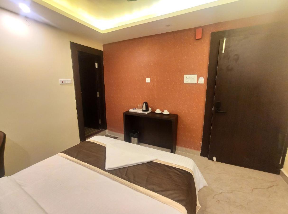 Royal View Residency Hotel Bodhgaya Bagian luar foto
